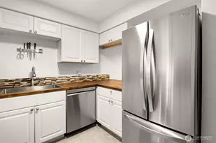 18200 73rd Ave NE, Kenmore, WA 98028 - Photo 11