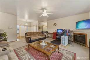 803 SE Vintage Way, College Place, WA 99324 - Photo 5