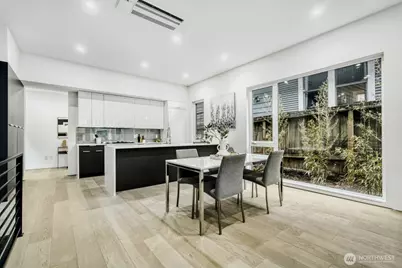 1114 26th Avenue #C, Seattle, WA 98122 - Photo 5