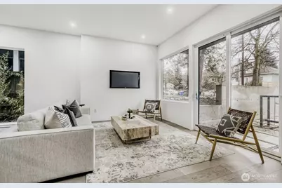 1114 26th Avenue #C, Seattle, WA 98122 - Photo 3