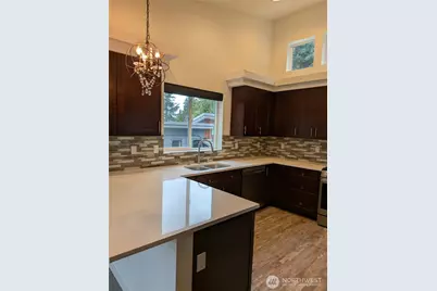 2662 E Lake Sammamish Parkway #B, Sammamish, WA 98074 - Photo 7