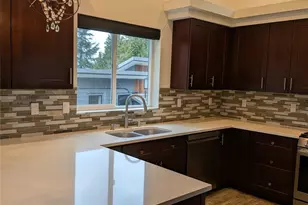 2662 E Lake Sammamish Pkwy, Sammamish, WA 98074 - Photo 7