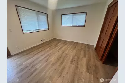 15 L Street NE, Auburn, WA 98002 - Photo 5