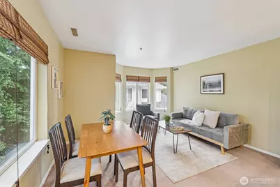16219 Northup Way #C-201, Bellevue, WA 98008 - Photo 11