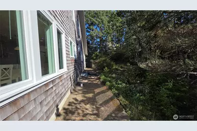 35602 J Place, Ocean Park, WA 98640 - Photo 7