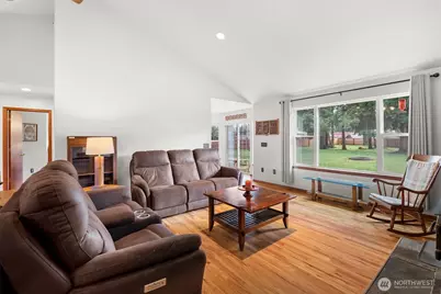 34809 93rd Avenue Ct S, Roy, WA 98580 - Photo 9