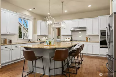 12211 168th Court NE, Redmond, WA 98052 - Photo 7