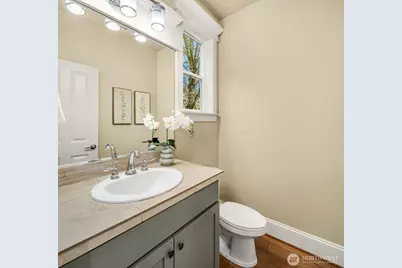 12211 168th Court NE, Redmond, WA 98052 - Photo 17