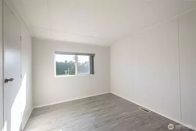 225 NE Ernst #50, Oak Harbor, WA 98277 - Photo 17