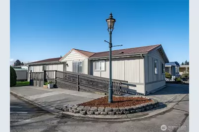 225 NE Ernst #50, Oak Harbor, WA 98277 - Photo 1
