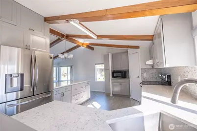 225 NE Ernst #50, Oak Harbor, WA 98277 - Photo 7