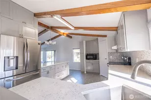 225 NE Ernst, Oak Harbor, WA 98277 - Photo 7