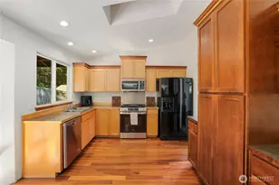 17106 116th St E, Bonney Lake, WA 98391 - Photo 9