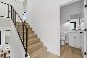 2806 W Dravus St, Seattle, WA 98199 - Photo 5