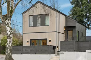 2806 W Dravus St, Seattle, WA 98199 - Photo 1