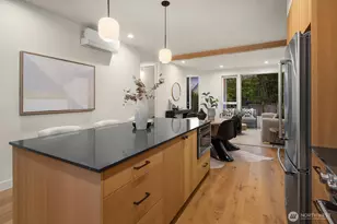 1808 E Mercer St, Seattle, WA 98112 - Photo 13