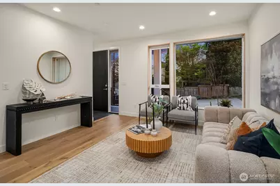 1808 E Mercer Street, Seattle, WA 98112 - Photo 5