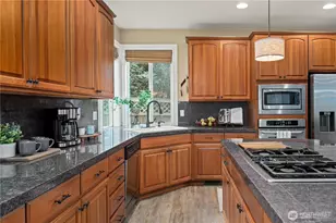 22851 SE Lake Wilderness Dr S, Maple Valley, WA 98038 - Photo 15