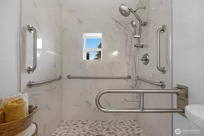 2402 Larlin Drive, Everett, WA 98203 - Photo 19