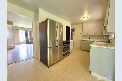 2449 Veldee Avenue, Bremerton, WA 98312 - Photo 9