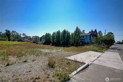 3740 E College Way, Mount Vernon, WA 98273 - Photo 13