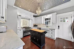 2120 12th St, Anacortes, WA 98221 - Photo 19