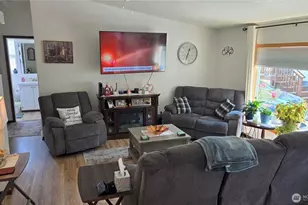 1019 Stanford Dr, Cosmopolis, WA 98537 - Photo 9