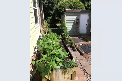 815 124th Street SW, Everett, WA 98204 - Photo 39