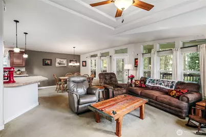 815 124th Street SW, Everett, WA 98204 - Photo 3