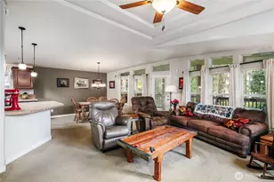 815 124th Street SW, Everett, WA 98204 - Photo 3