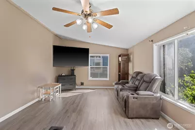 14934 Golden Delicious, Entiat, WA 98822 - Photo 19