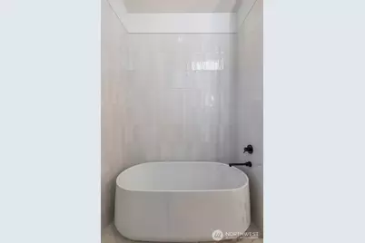 1142 129th Court NE #302, Bellevue, WA 98005 - Photo 15