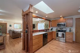 2028 W 5th St, Port Angeles, WA 98363 - Photo 17