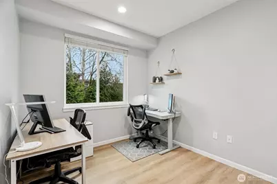 21264 SE 42nd Lane #21264, Issaquah, WA 98029 - Photo 13