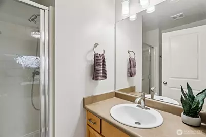 21264 SE 42nd Lane #21264, Issaquah, WA 98029 - Photo 21