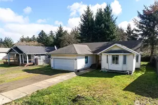 890 Vagabond Ave SW, Ocean Shores, WA 98569 - Photo 1