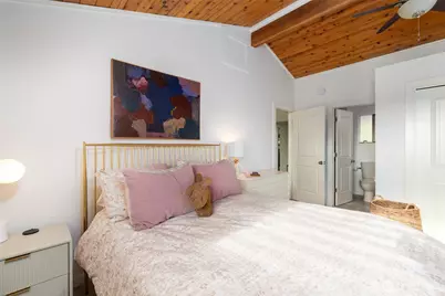 425 Yakima Place, La Conner, WA 98257 - Photo 15