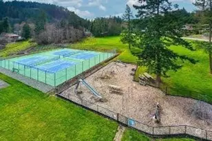 425 Yakima Pl, La Conner, WA 98257 - Photo 37