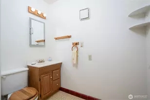 2119 N Union Ave, Tacoma, WA 98406 - Photo 17