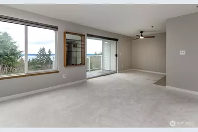 28606 16th Avenue S #303, Federal Way, WA 98003 - Photo 3