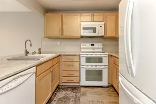 28606 16th Ave S, Federal Way, WA 98003 - Photo 9