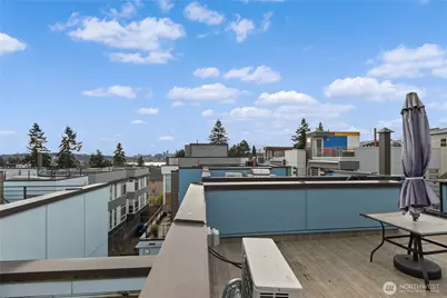 4329 Woodland Park Avenue N, Seattle, WA 98103 - Photo 29