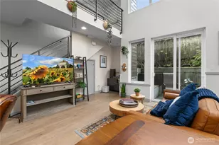 4329 Woodland Park Ave N, Seattle, WA 98103 - Photo 13