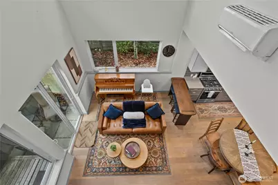 4329 Woodland Park Avenue N, Seattle, WA 98103 - Photo 17