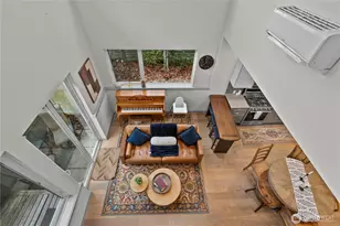 4329 Woodland Park Ave N, Seattle, WA 98103 - Photo 17