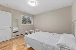 130 105th Ave SE, Bellevue, WA 98004 - Photo 11