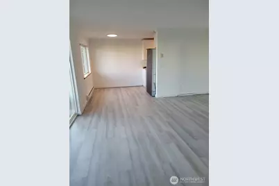 23003 Marine View Drive S, Des Moines, WA 98198 - Photo 19