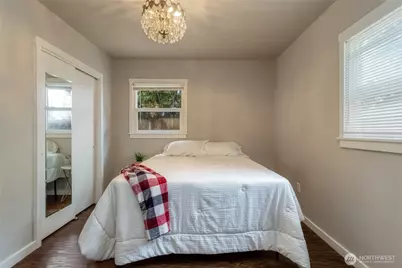 415 SE 5th Street, College Place, WA 99324 - Photo 11