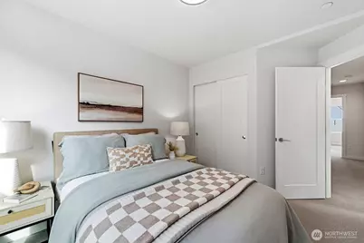 706 Newport Way NW, Issaquah, WA 98027 - Photo 25