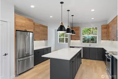 720 Newport Way NW, Issaquah, WA 98027 - Photo 5